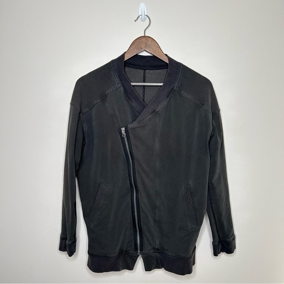 Lululemon Mula Bundle  Wrap Telemark Asymmetrical Zip Jacket Print Black Size 6 - Picture 2 of 10